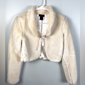 Women’s Cream Faux Fur Bolero Style Jacket Size Xs